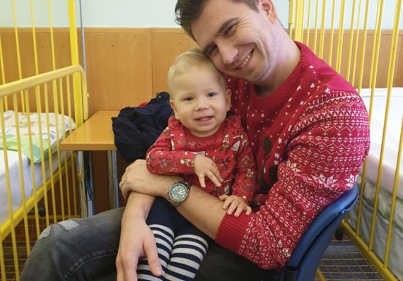 On 6.12.2019 I was given the 4th dose of Spinraza. In a good Christmas mood, absolutely calm and without tears. I'm a brave boy.